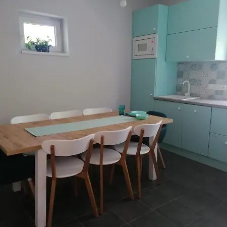 Rozsa Vendeghaz ケストヘイ